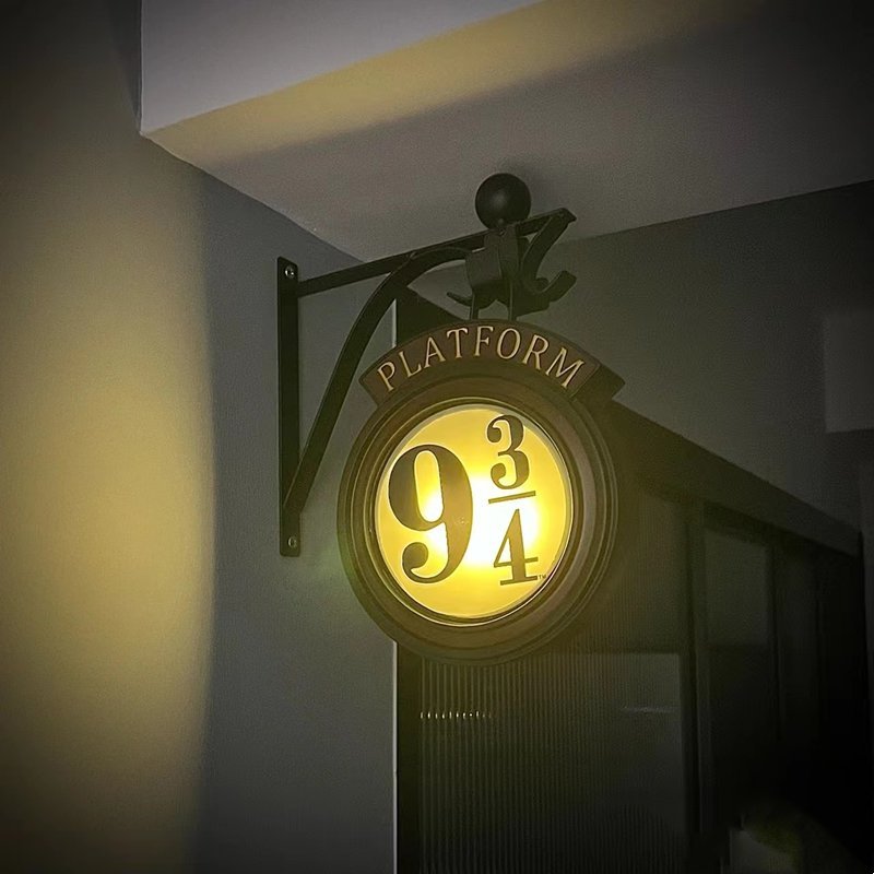 Wall Lamp Platform Sign